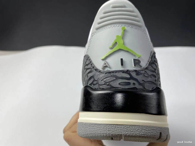 Rep 136064-006 Chlorophyll Retro Jordan 3 Air 0723
